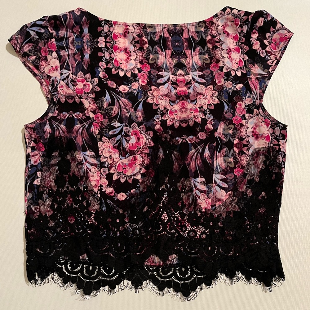 Jessica Simpson Women’s Crop Top - Picture 3 of 4